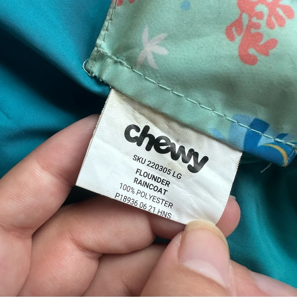 Disney X Chewy | Lightweight Flounder Print Dog & Cat Raincoat | Size Large